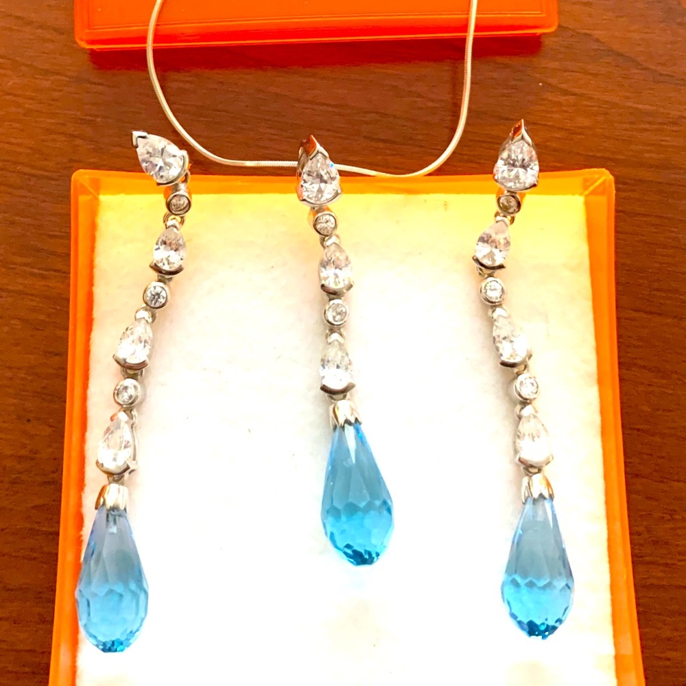 Sterling Silver jewelry set Necklace & long Dangle Earring blue gem stone zircon